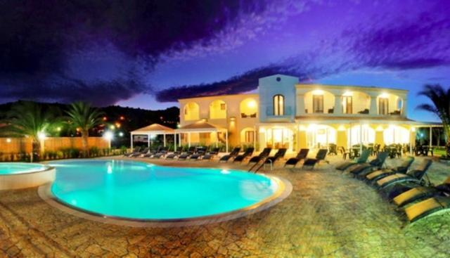Hotel Ristorante Il Vascello Costa Rei Dış mekan fotoğraf