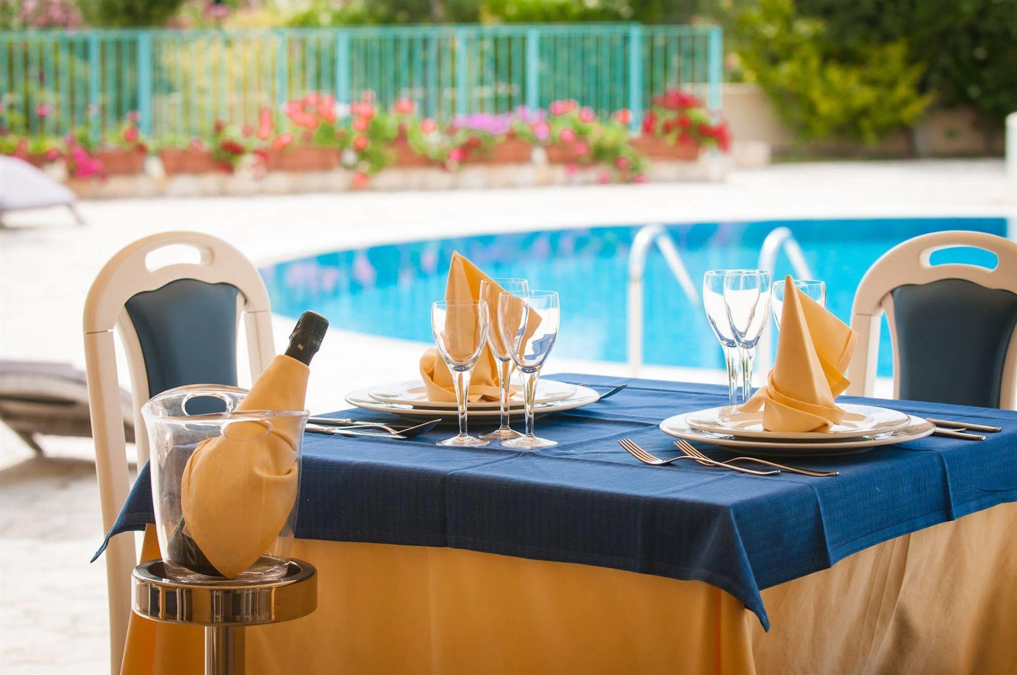 Hotel Ristorante Il Vascello Costa Rei Dış mekan fotoğraf