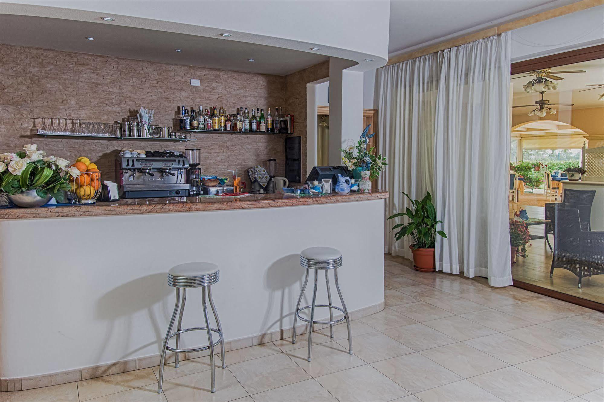 Hotel Ristorante Il Vascello Costa Rei Dış mekan fotoğraf